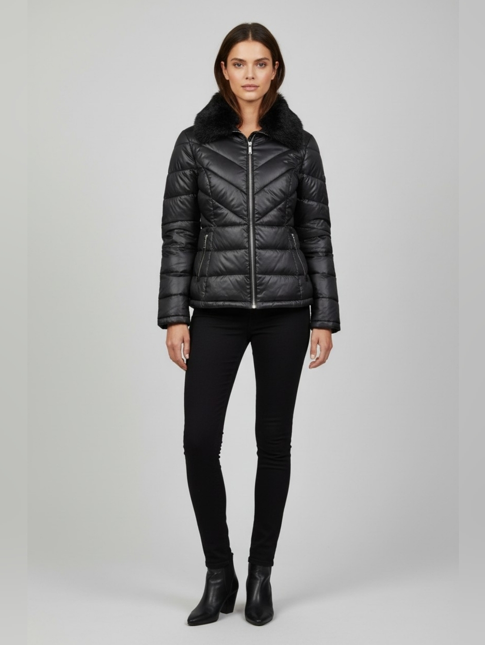 Kenneth Cole Women's GIII Black Faux Fur Collar Puffer Full Zip Coat Jacket! M